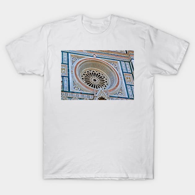 IL DUOMO. rose window. rosácea T-Shirt by terezadelpilar